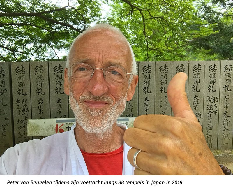 Peter van Beukelen tijdens zijn voettocht langs 88 tempels in Japan in 2018